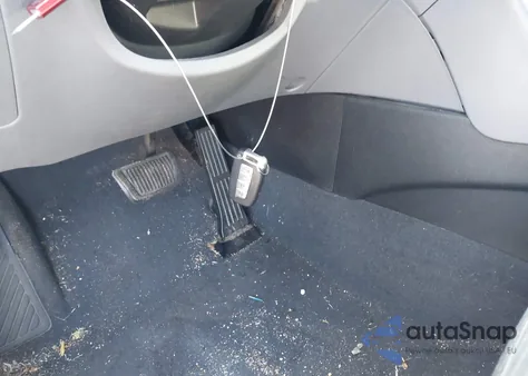 2013 Hyundai Sonata Hybrid z USA, uszkodzony, nr VIN KMHEC4A41DA073816